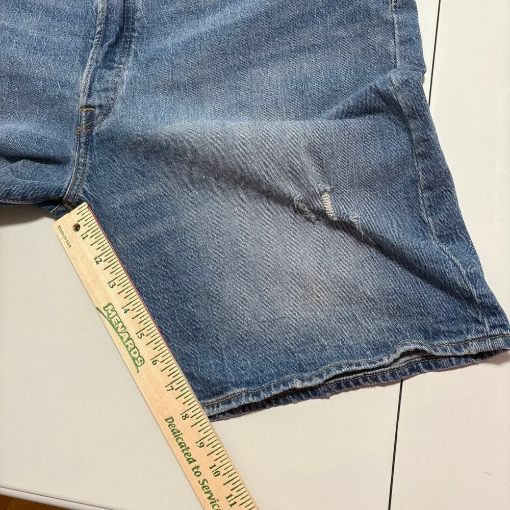 Levi's 501 Denim Jean‎ Shorts Mens 42 Blue Distressed Button Fly Bermuda Jorts